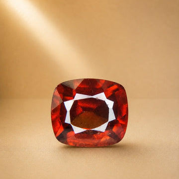 Hessonite 5 Carats — Dharmikstone