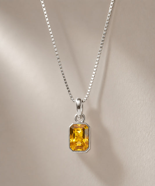 Silver Dhan Vriddhi Pendant with consecrated yellow stone on silver box chain — Dharmikstone